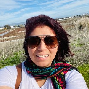 Meet your Posher, Fernanda